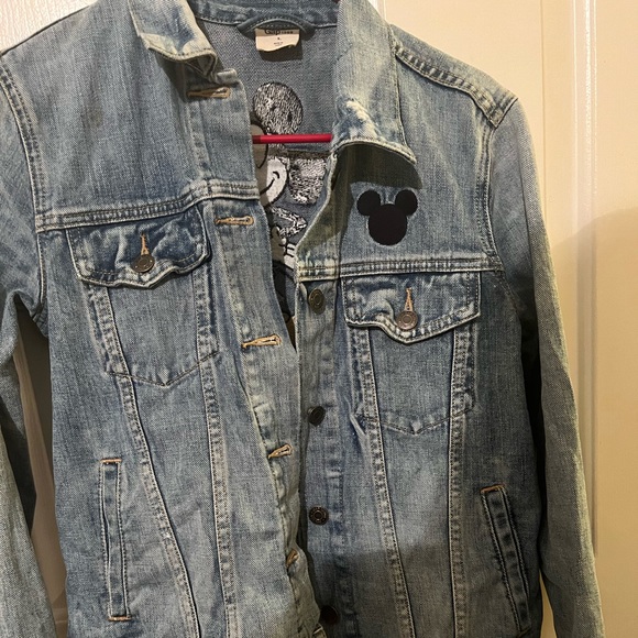Mickey Mouse jacket! - Picture 1 of 5